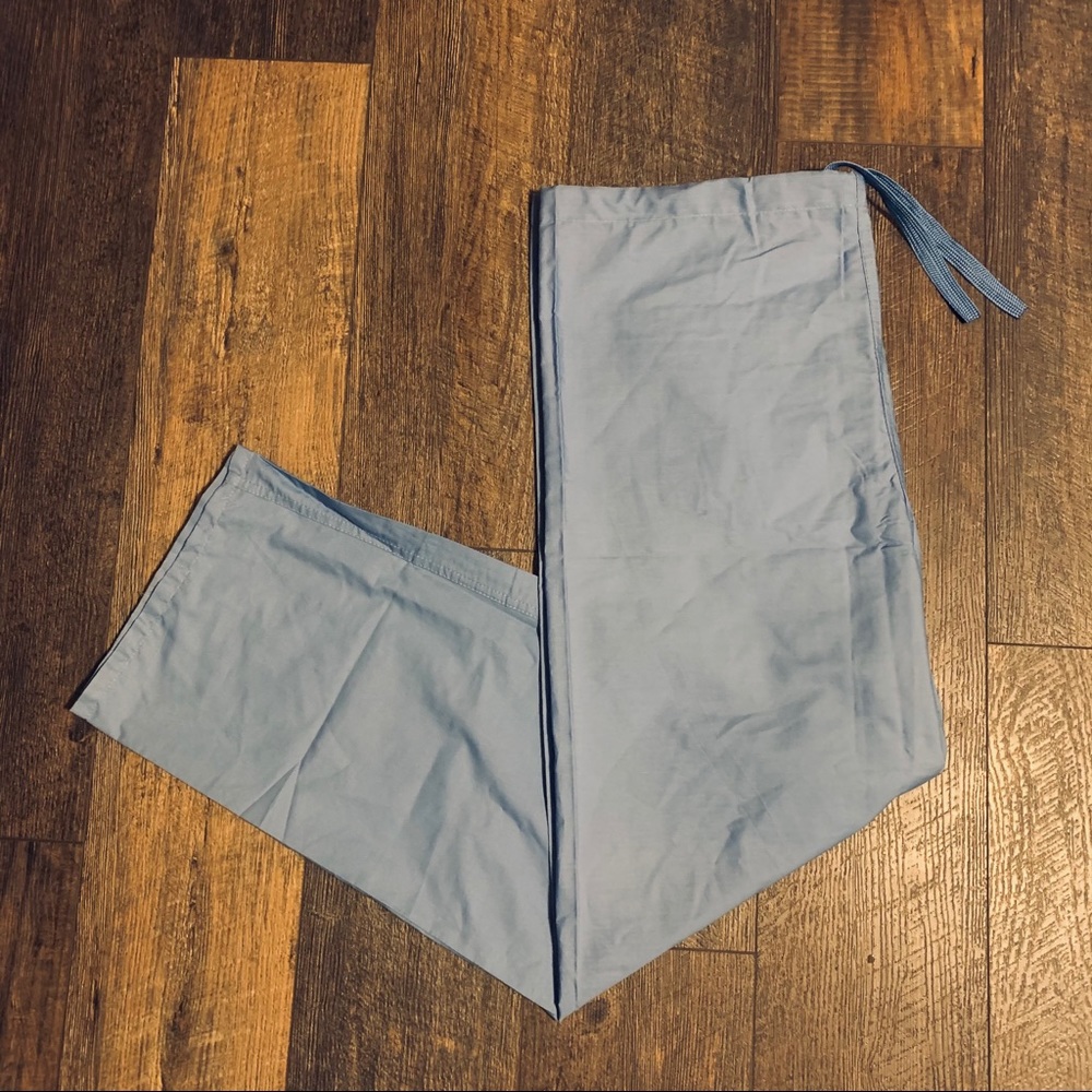 NEW MENS LARGE REVERSIBLE LIGHT BLUE SCRUB PANTS